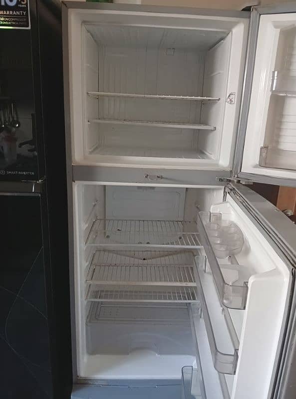 good condition fridge for sail 1