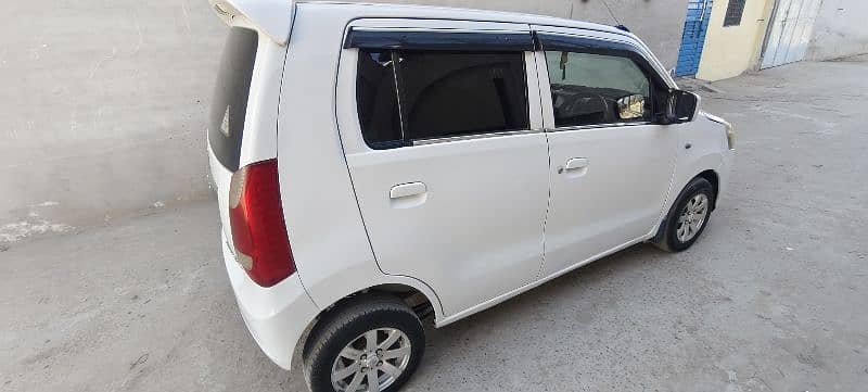 Suzuki Wagon R 2017 vxl model geniune condition family use car 2