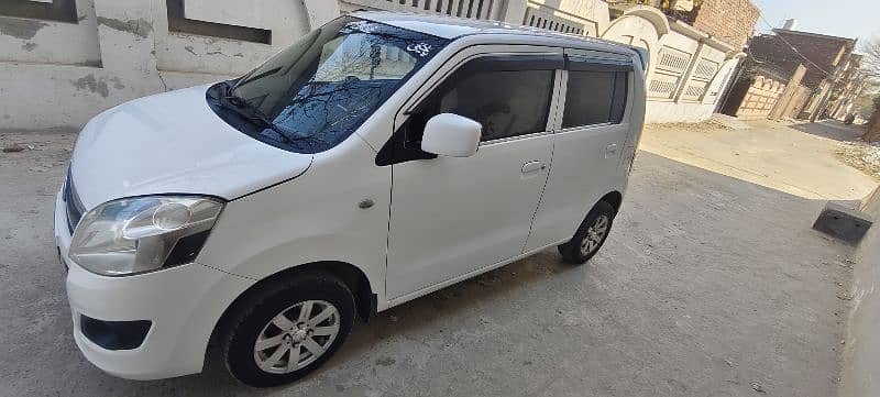 Suzuki Wagon R 2017 vxl model geniune condition family use car 4