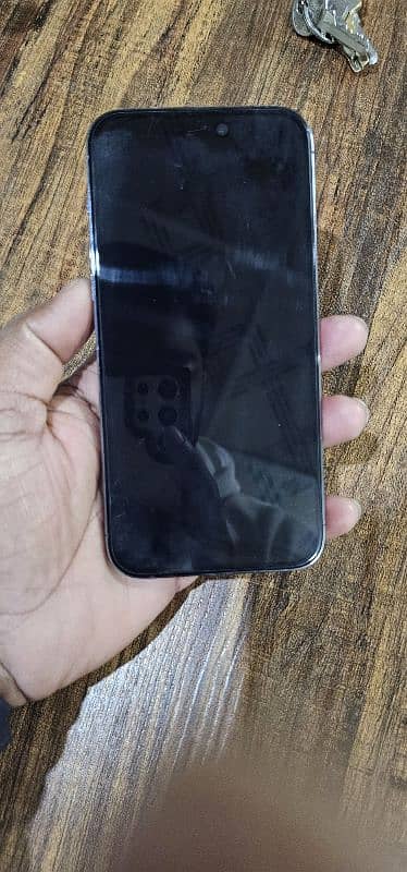 I phone 14pro max dual sim non pta 4