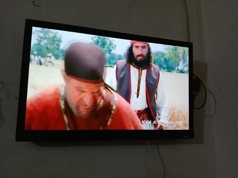 LED ANDROID 24 INCH FOR SALE 2