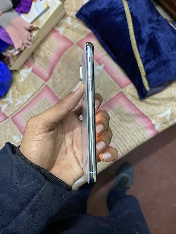 Iphone X official pta approved 2