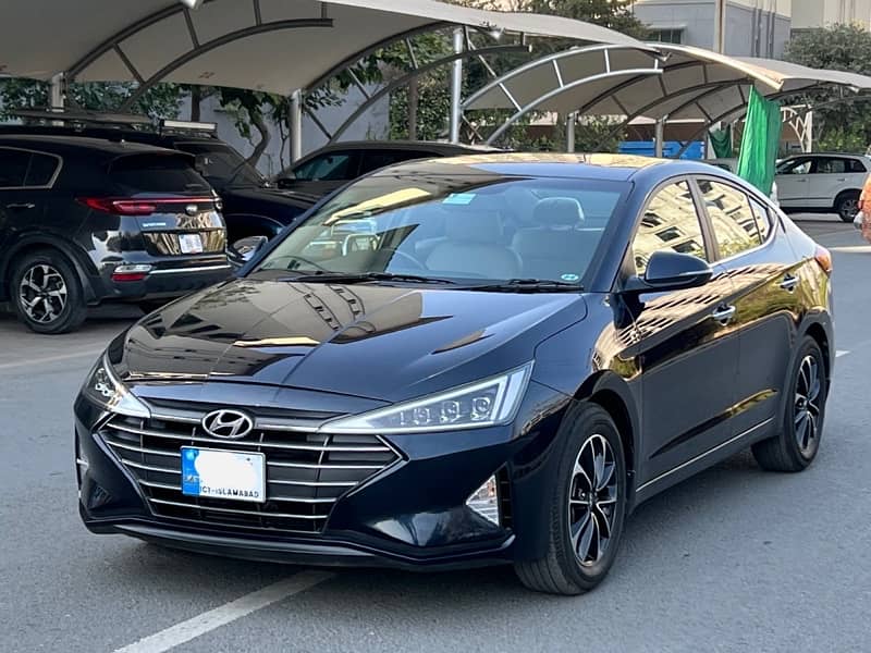 Hyundai Elantra GLS 2022 1