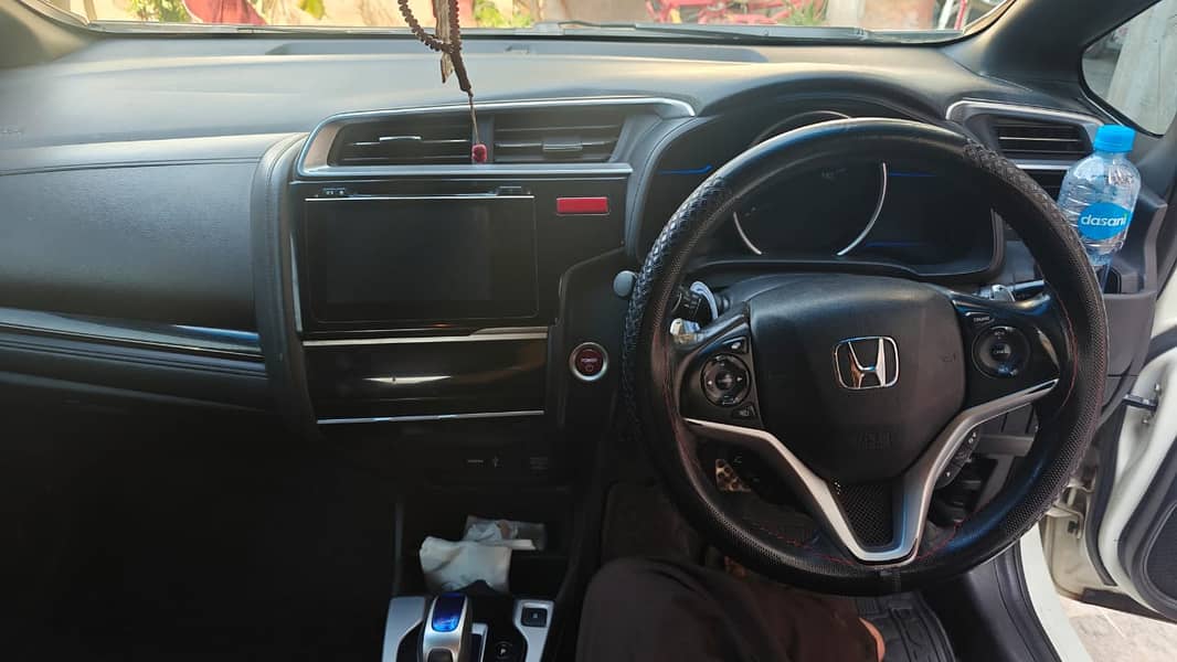 Honda Fit 2014 Hybrid  | Fit 2014 Full Option 8