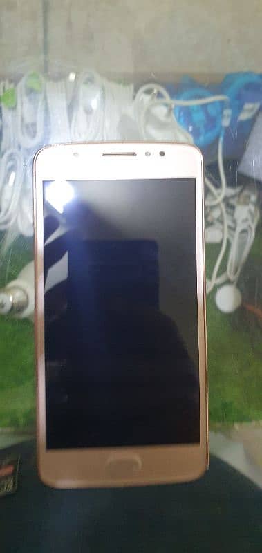 moto e4 body plus penel 3