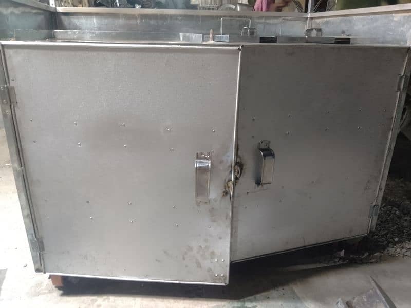 food frice counter and hot plate counter 8