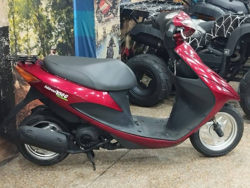 49cc petrol japani Scooty recondition for sale deliver all Pak 1