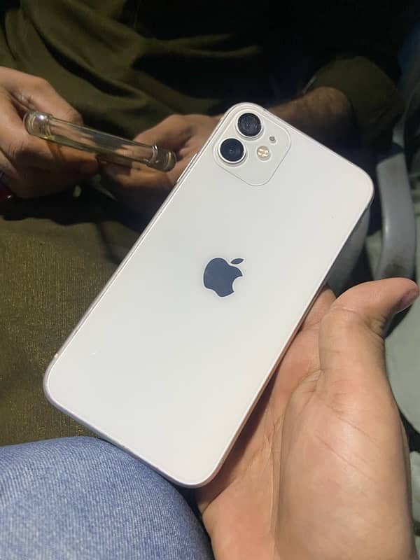 iphone 11 64gb pta approved 1