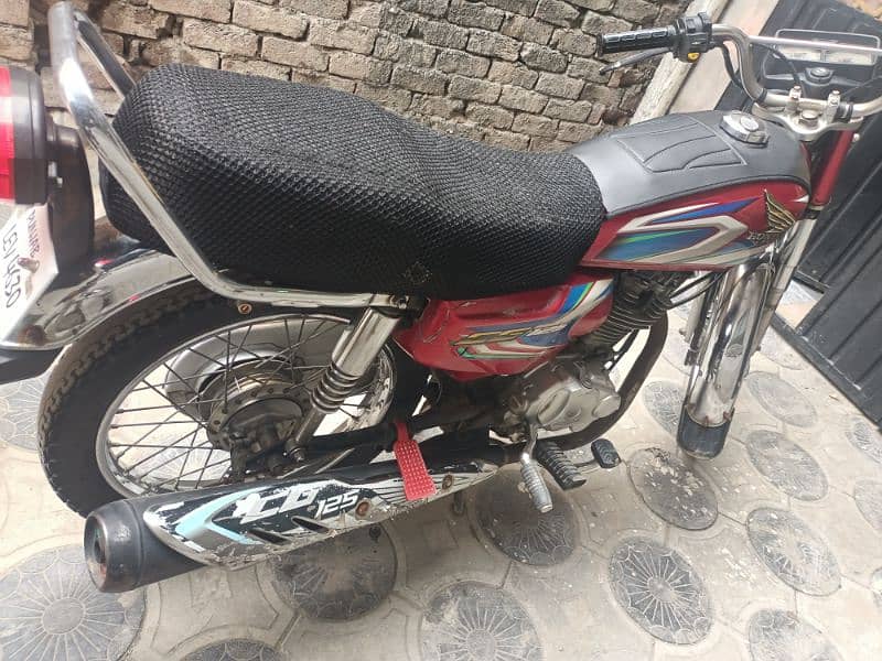 Honda CG 125 Model 2014 0