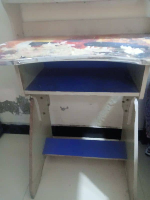 study table for kids with chair 1