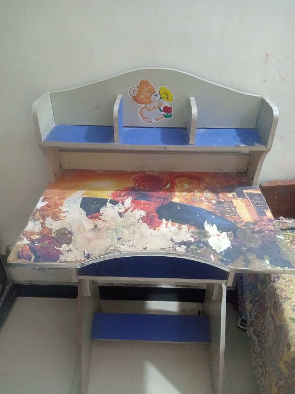 study table for kids with chair 2