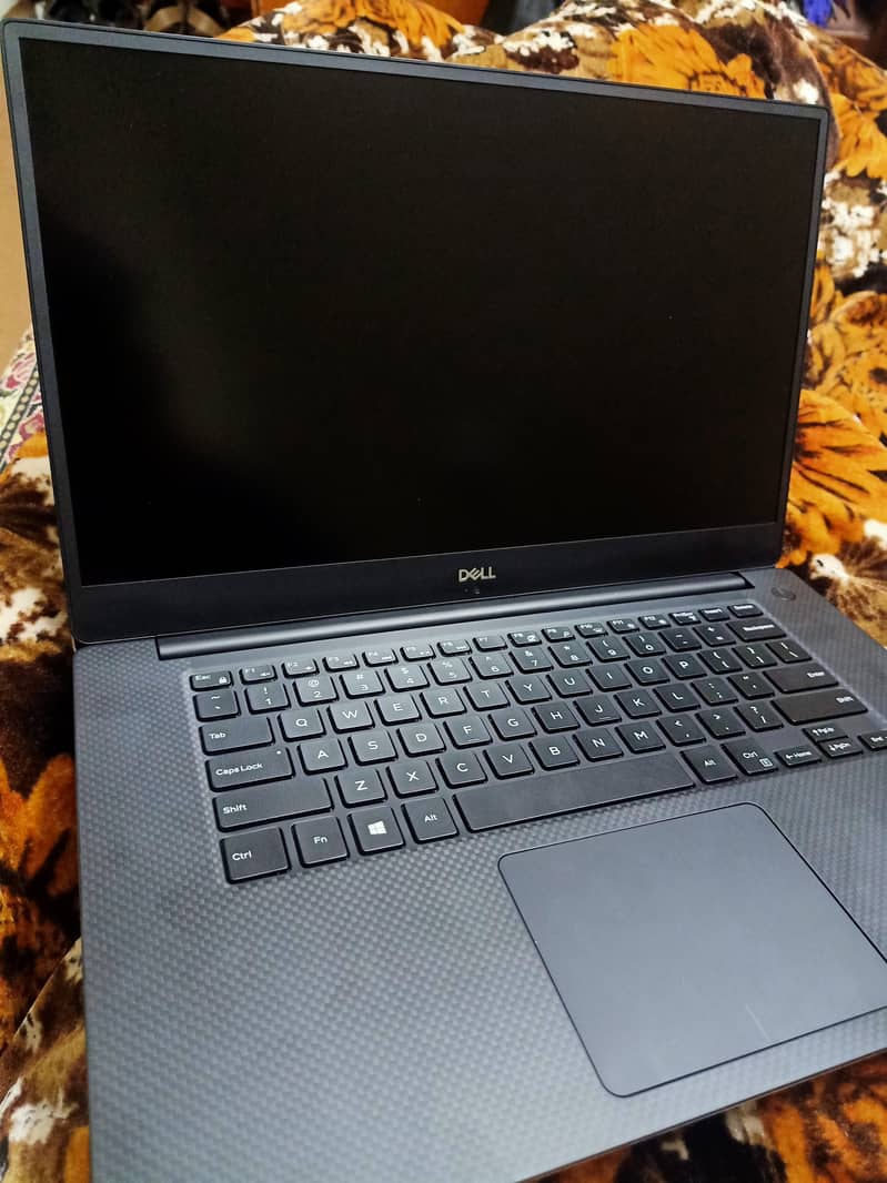 Dell Precision 5530 2