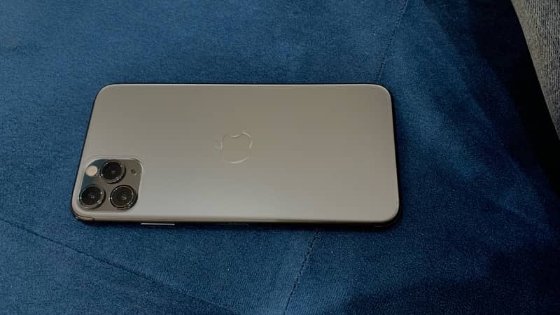 Apple iPhone 11 Pro Max 256Gb Duel Sim Pta Approved 0