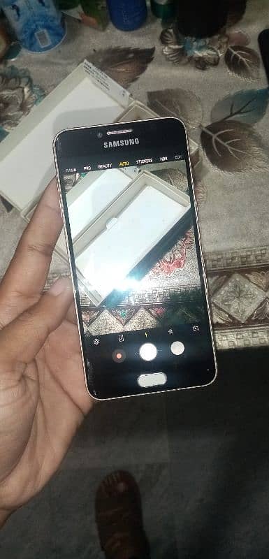 Samsung Galaxy c5 10/10 condition with box only urgent sale 1