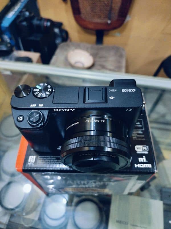 Sony a6400 with 16-50 Lens 3