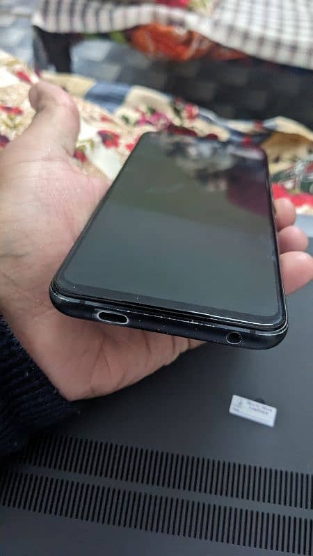 ASUS ROG PHONE 5 PTA APPROVED WITH BOX EXCHANGE POSSIBLE 2