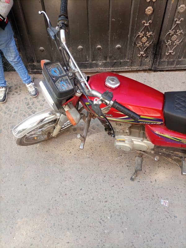 Honda 125 4