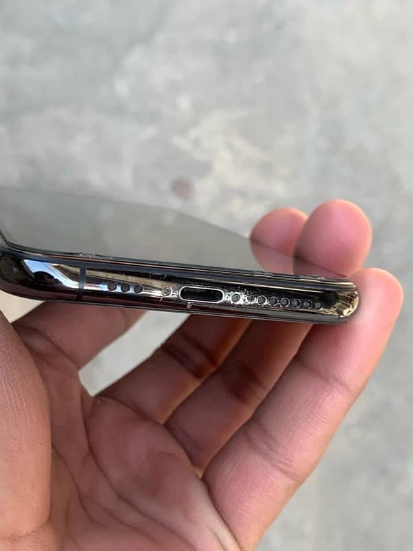 iPhone XS 256 Gb 4