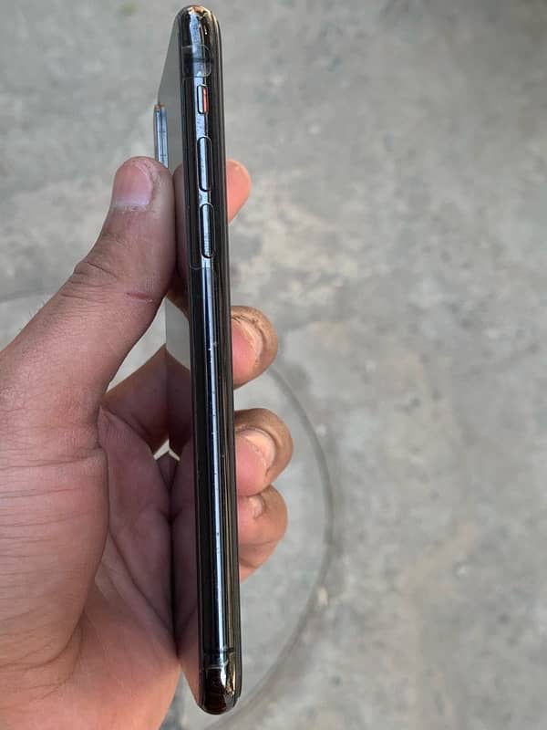 iPhone XS 256 Gb 5