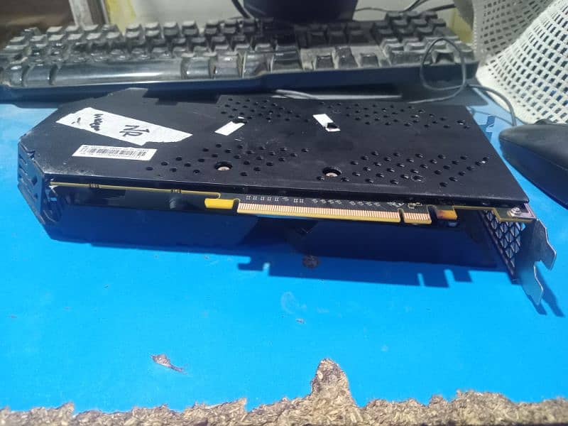 Rx 590 8gb for parts only 4