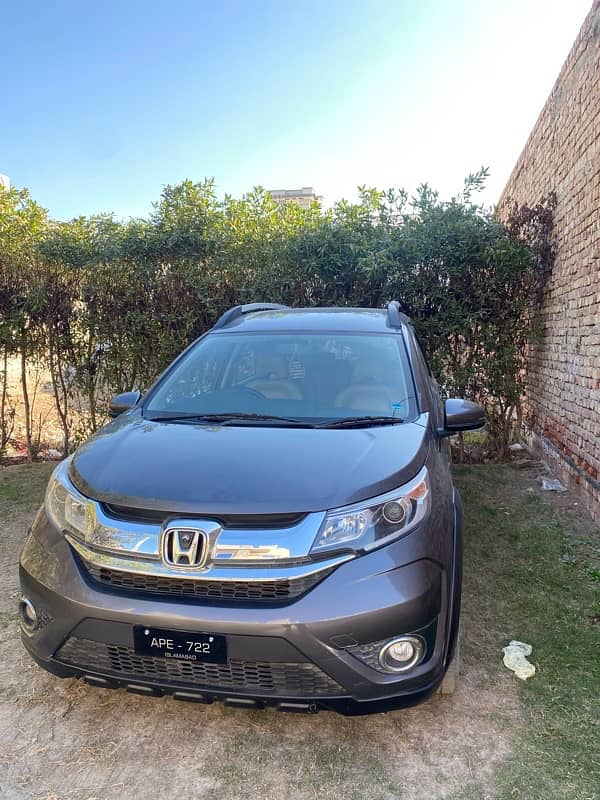 Honda BR-V S 2019 1