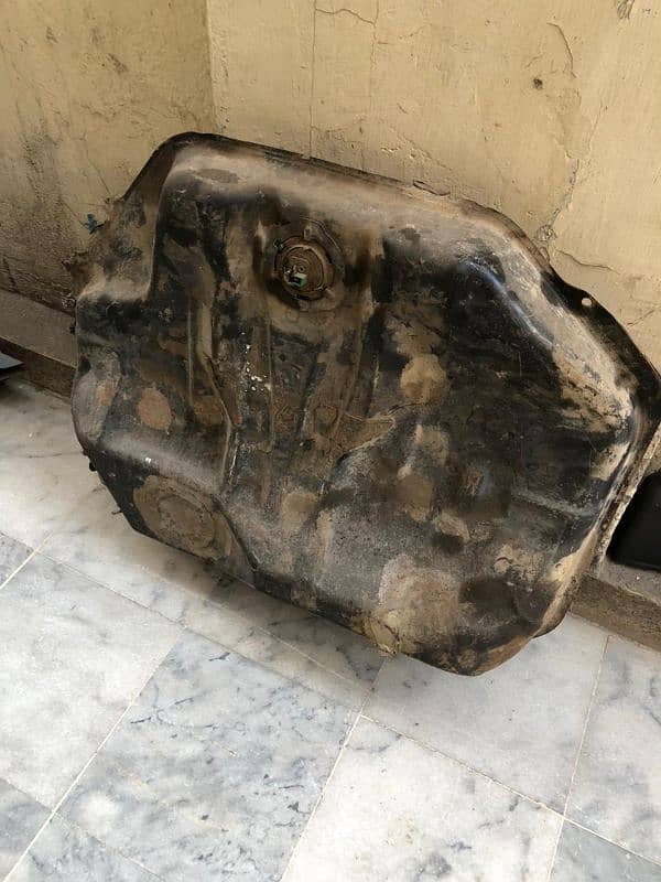 Honda Civic EF 1990. Fuel Tank Complete set 9