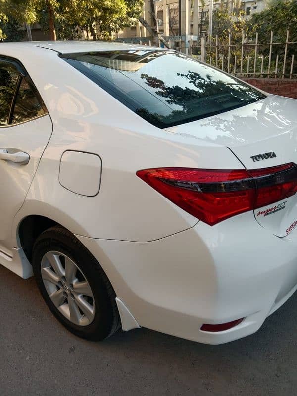 Toyota Corolla Altis 2016 8