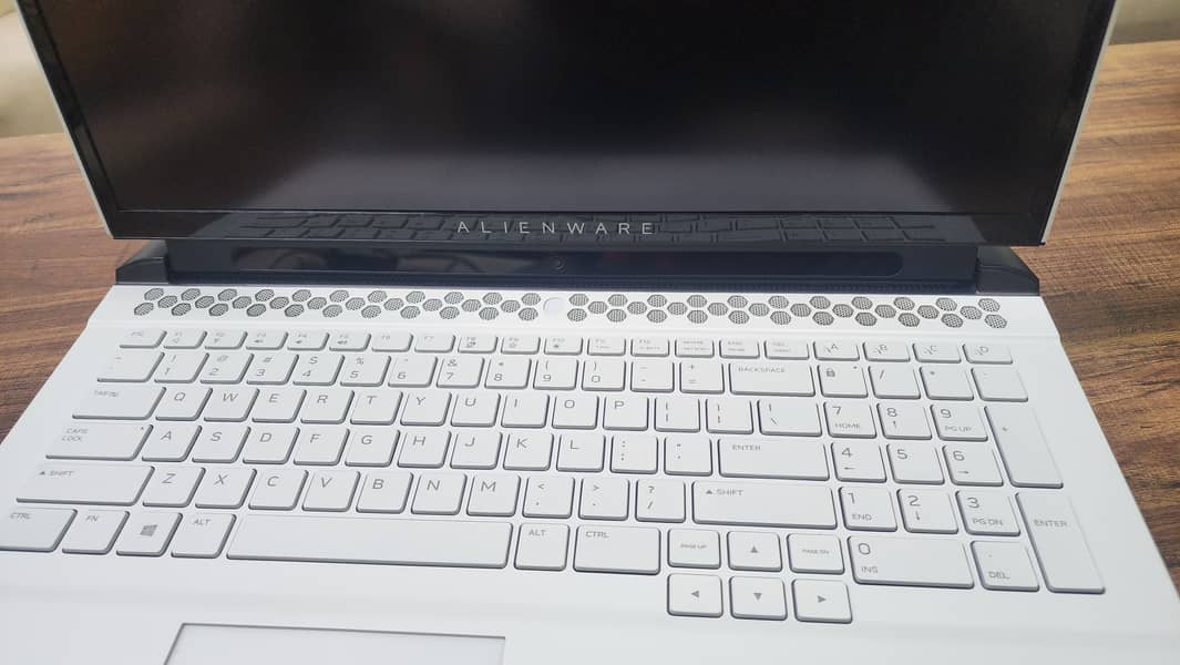 Alienware Area 51m R2 Beast Gaming Laptop 9