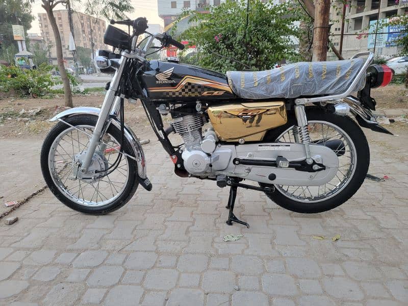 Honda CG-125 Gold edition -2024 jo ly ga usk nam register krwa k donga 0