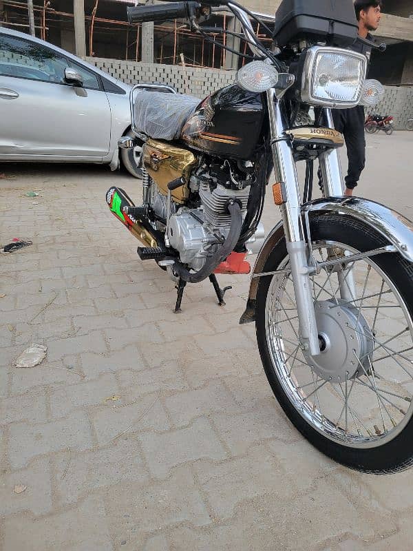 Honda CG-125 Gold edition -2024 jo ly ga usk nam register krwa k donga 4