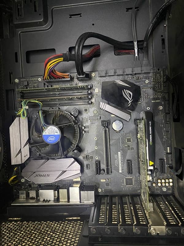 Argent for sell ROG STRIX H270F GAMING Motherboard and processor 8