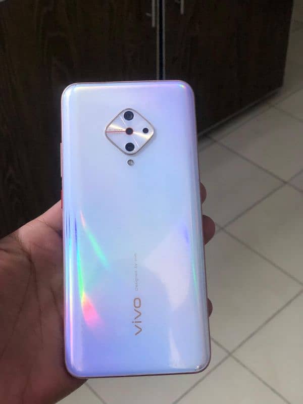 vivo y51 all ok 4/128 plane ma shaid ha nazer b ni atya dul sim pta 1