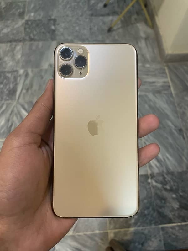 iphone 11 pro max 2