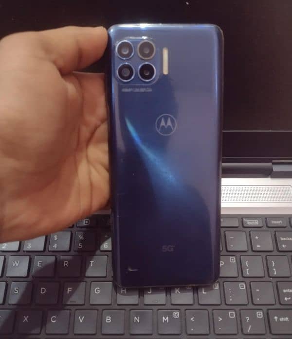 MOTOROLA ONE 5G  128+4gb  500mah battery 0