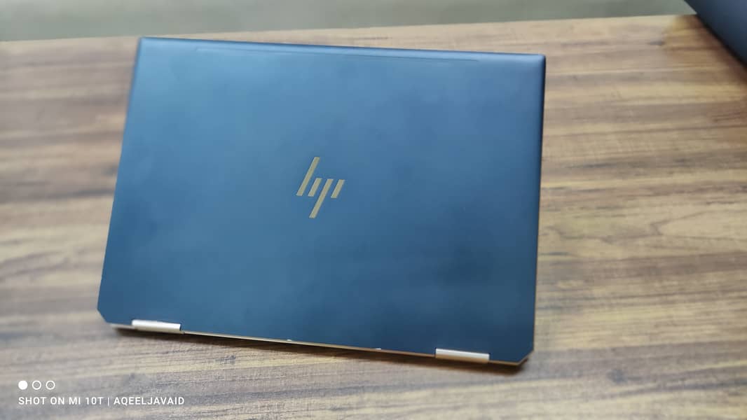 Hp spectre x360 i7 8th gen (13.3”) 4