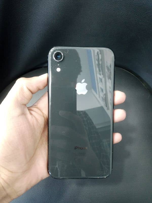 I phone xr non PTA factory unlocked 0