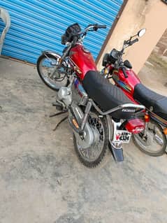 Honda cg 125 bike Self start urgent sale. need cash