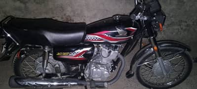 Honda 125  2024 model black color