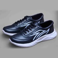 Sports shoes available at lowest price