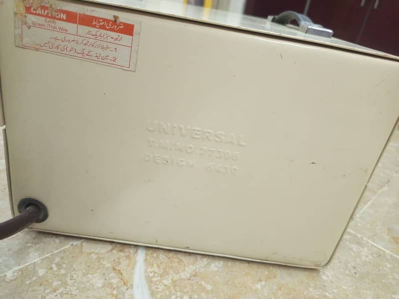 Universal A-50(ENERGY SAVER)5000 WATTS Stabilizer 3