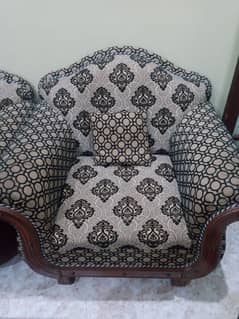 5 seater sofa set for sale 26000