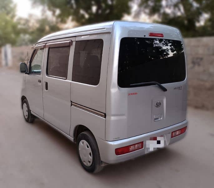 Daihatsu Hijet (Half Cruise) 4