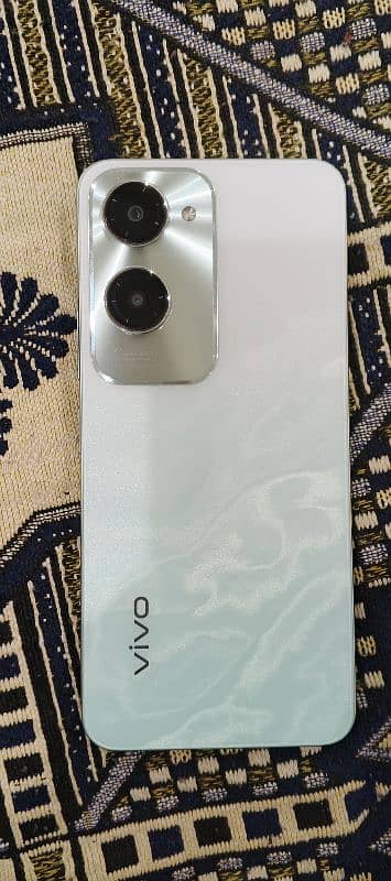 Vivo y18 under 9 month warranty 0