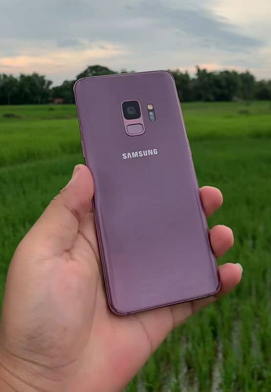 Samsung Galaxy s9 edge 0