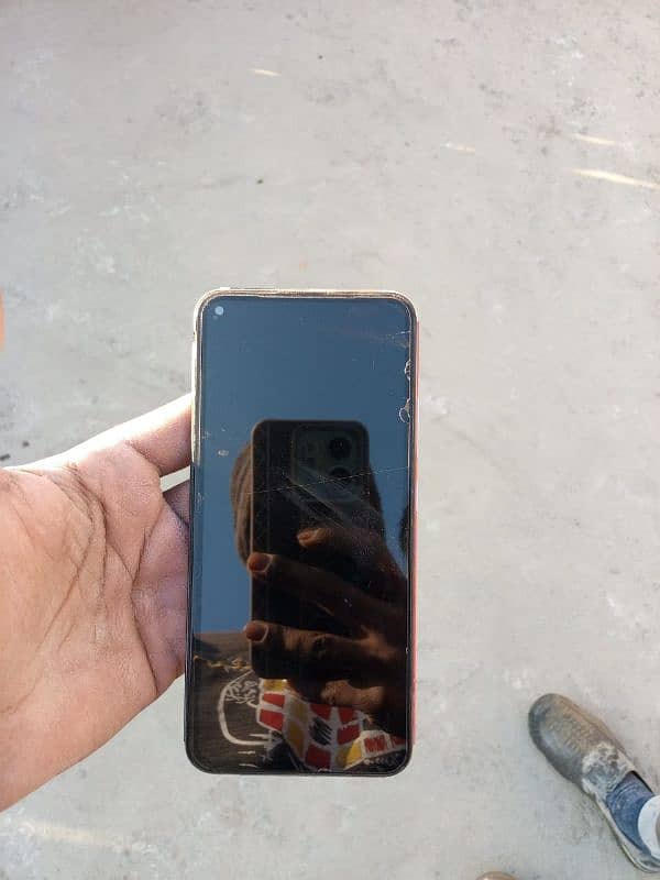 bilkul saf condition ha 4+4/128GB only phone. ha 5