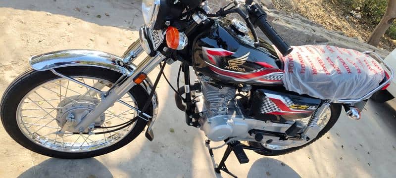 Honda CG125  2024 2