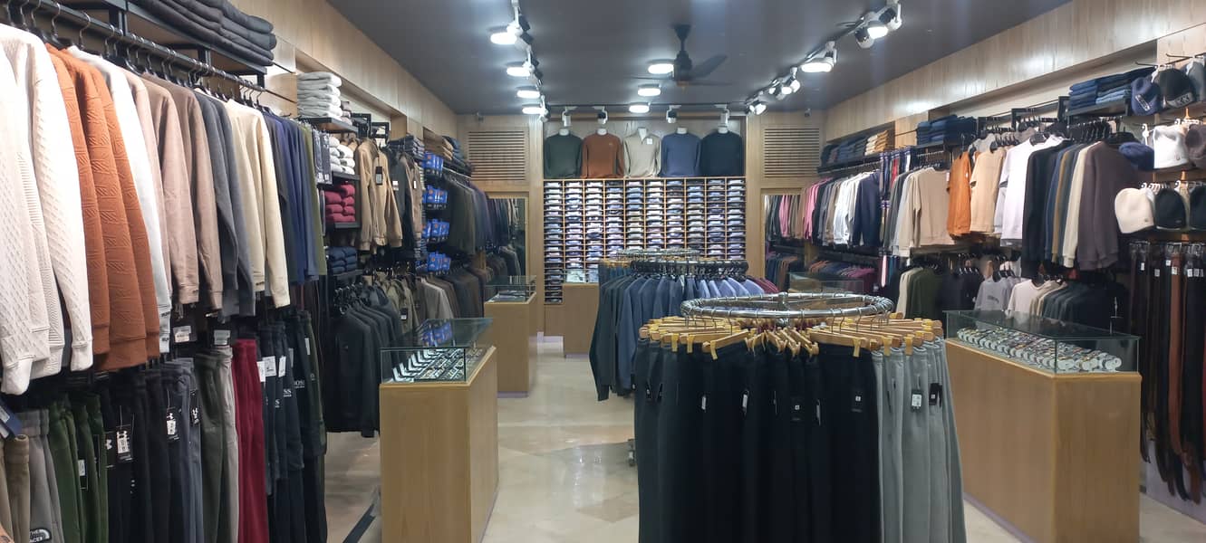 Sales girl require for garments shop in saddar 1