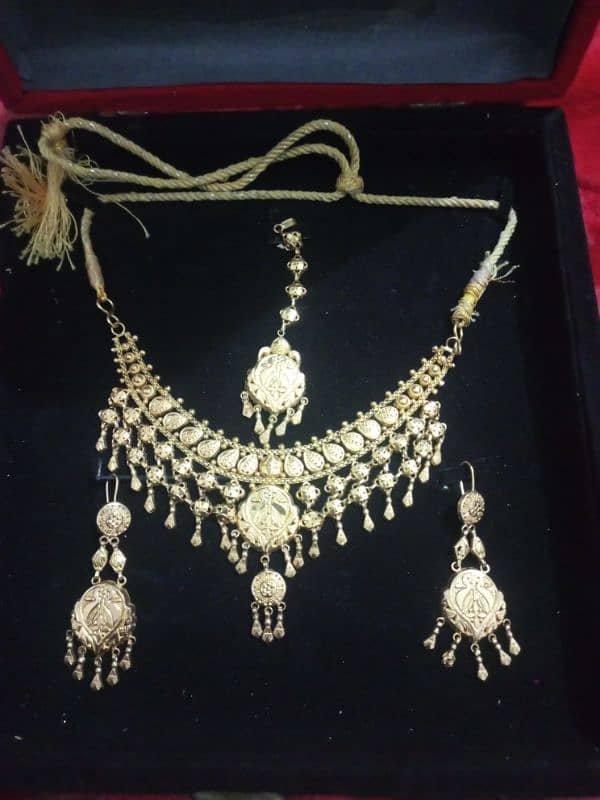 gold jewelry set 0