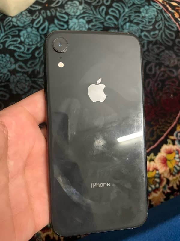 iPhone XR 0