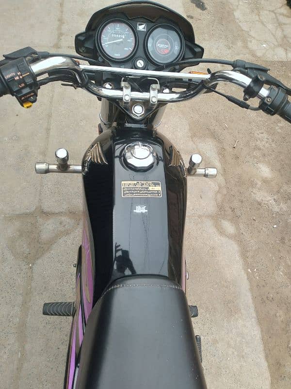 Honda CD 70 dream, 5